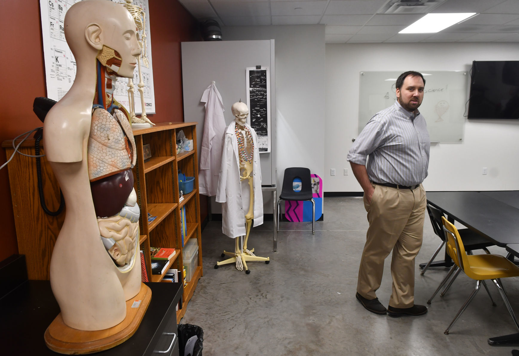Rivermont Collegiate opens new STEAM center.
